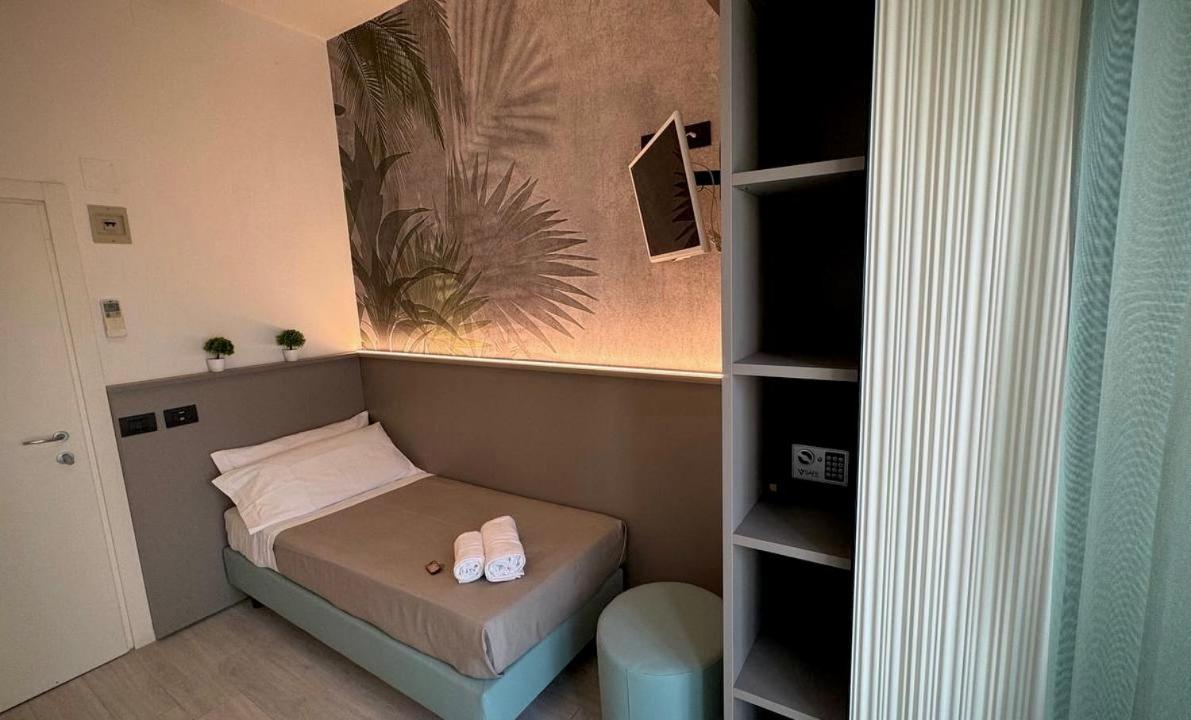 Hotel Eden B&B Cattolica Exterior foto