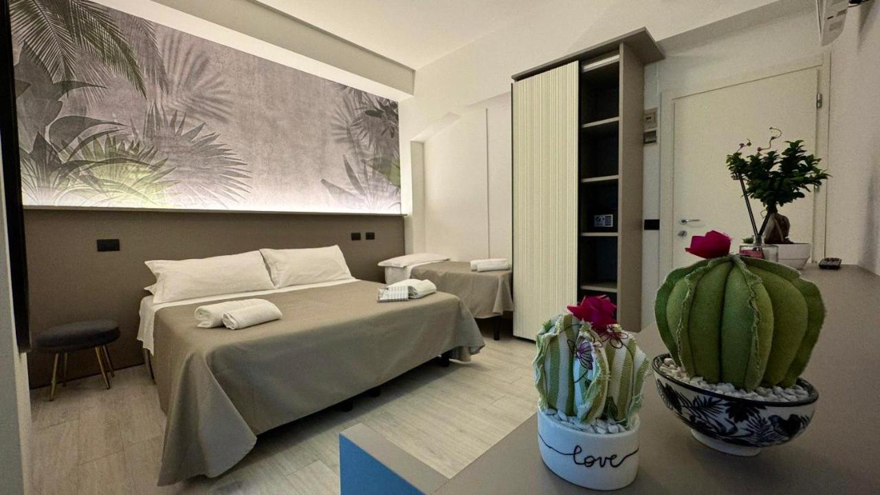 Hotel Eden B&B Cattolica Exterior foto
